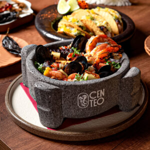 MOLCAJETE PARAÍSO TERRENAL